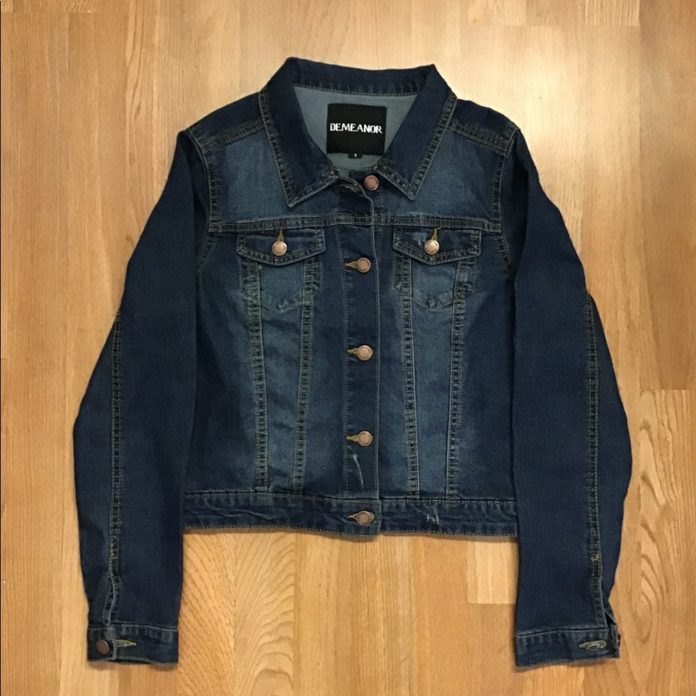Women’s denim jacket